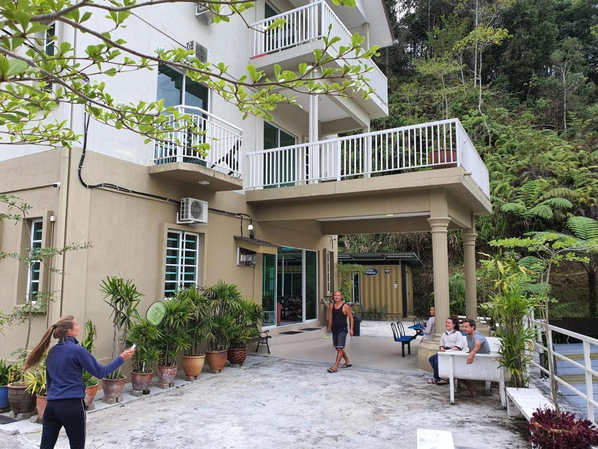 Fathers Guesthouse Bungalow Cameron Highlands Exterior photo